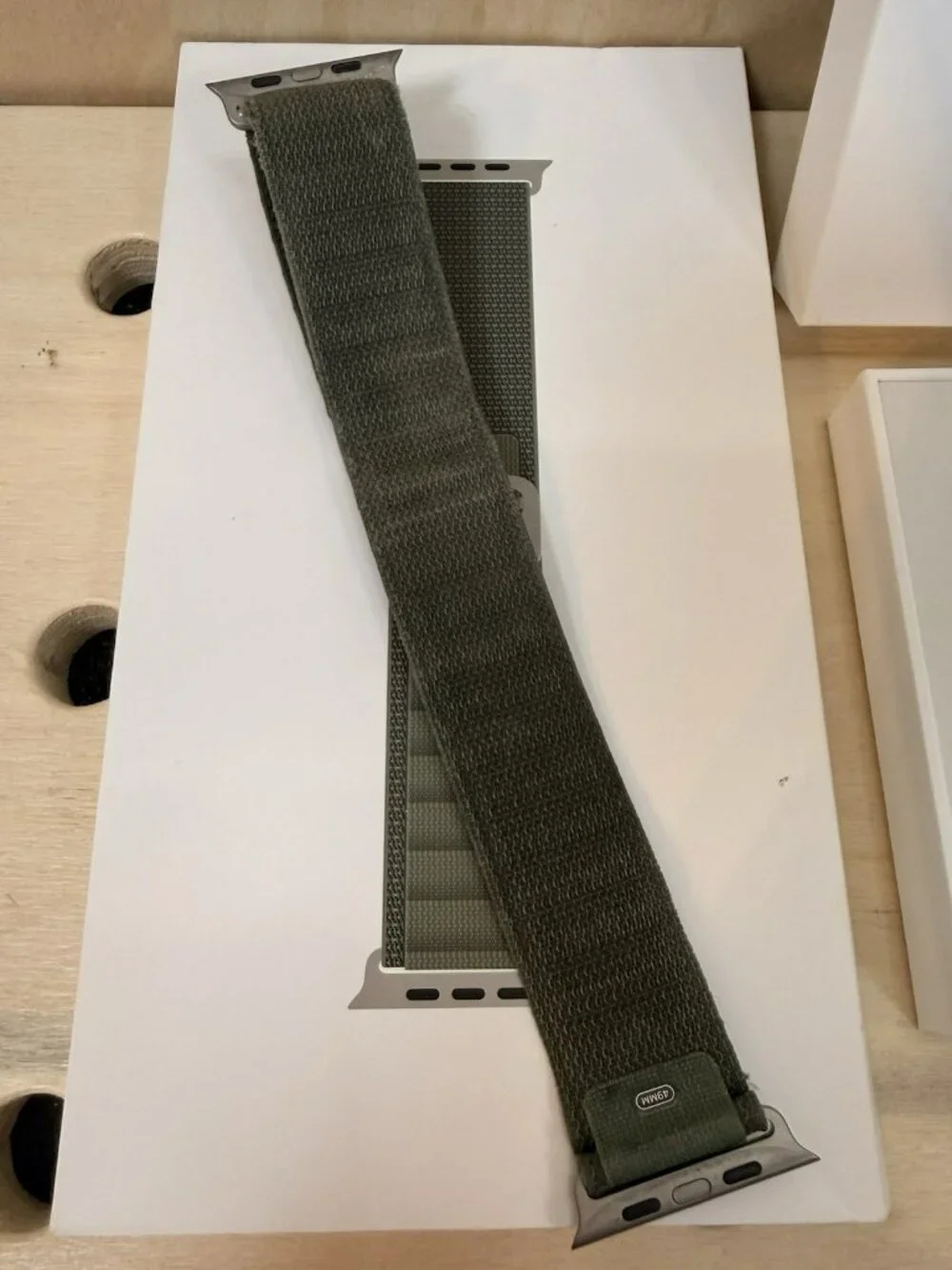 Apple Watch Ultra 49mm (1st Gen) Titanium Midnight Ocean Band Alpine Loop